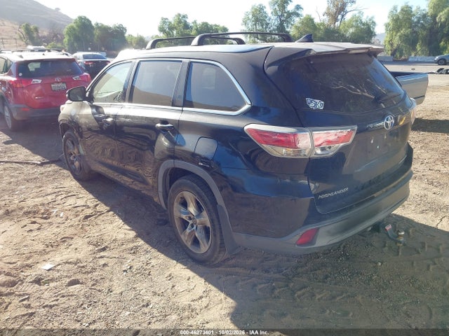 46273401 :رقم المزاد ، 5TDDKRFH5GS332858 vin ، 2016 Toyota Highlander Limited Platinum V6 مزاد بيع