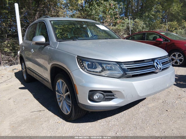 Aukcja sprzedaży 2016 Volkswagen Tiguan Se, vin: WVGBV7AX8GW601240, numer aukcji: 46273418