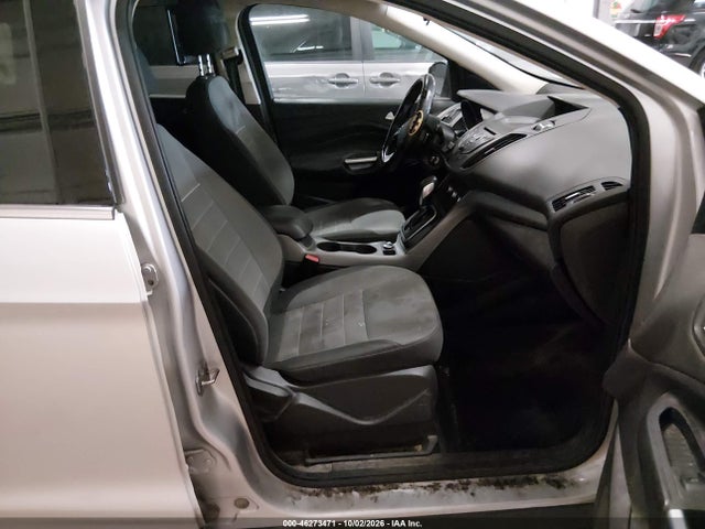 46273471 :رقم المزاد ، 1FMCU0GXXDUD03902 vin ، 2013 Ford Escape Se مزاد بيع