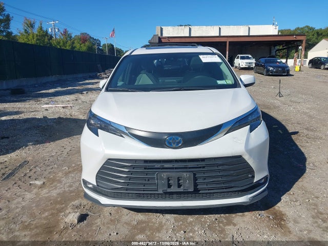 2025 Toyota Sienna Xle მანქანა იყიდება აუქციონზე, vin: 5TDJRKEC9SS267324, აუქციონის ნომერი: 46273472