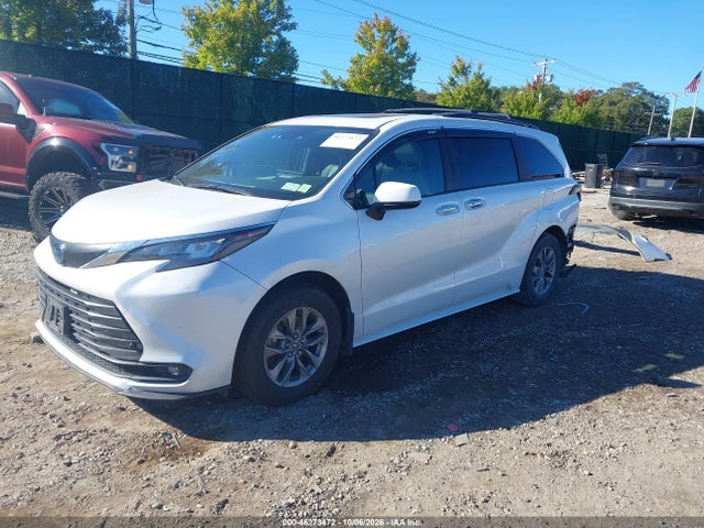 2025 Toyota Sienna Xle მანქანა იყიდება აუქციონზე, vin: 5TDJRKEC9SS267324, აუქციონის ნომერი: 46273472