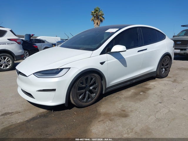 Tesla Model X Dual Motor All-wheel Drive 2022 7SAXCBE59NF364063 Image 2