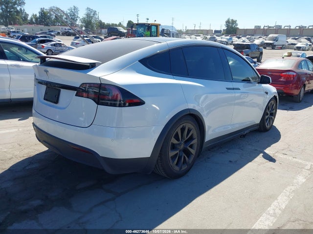 Tesla Model X Dual Motor All-wheel Drive 2022 7SAXCBE59NF364063 Image 4
