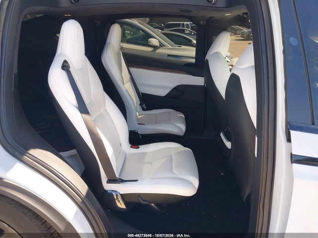 Tesla Model X Dual Motor All-wheel Drive 2022 7SAXCBE59NF364063 Image 8