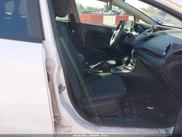 46273650 :رقم المزاد ، 3FADP4BJ1GM164851 vin ، 2016 Ford Fiesta Se مزاد بيع