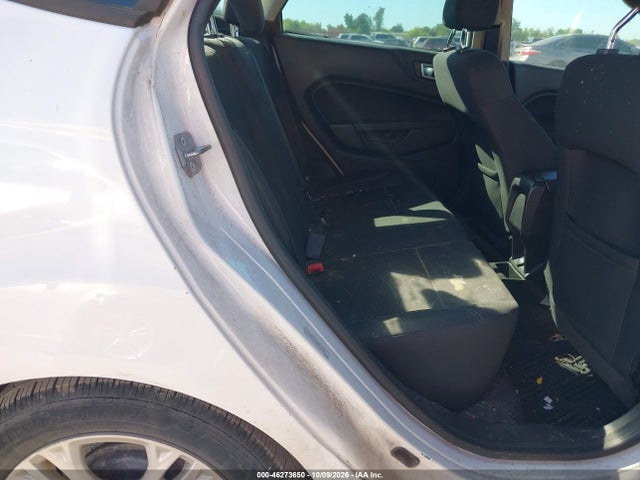 46273650 :رقم المزاد ، 3FADP4BJ1GM164851 vin ، 2016 Ford Fiesta Se مزاد بيع