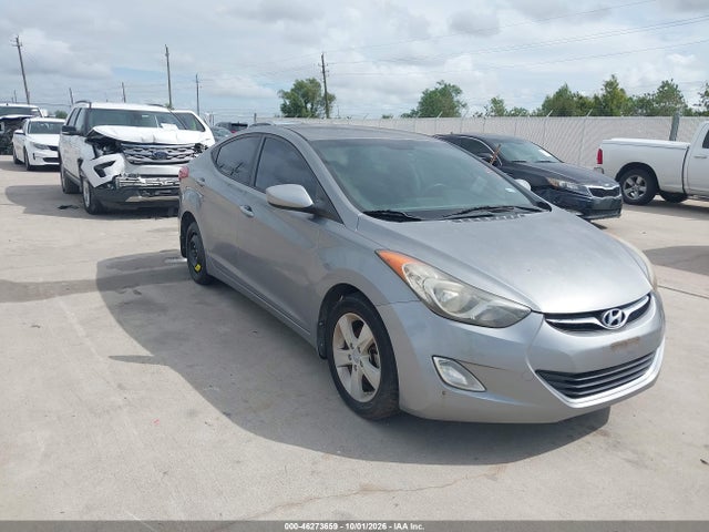 2013 Hyundai Elantra Gls მანქანა იყიდება აუქციონზე, vin: KMHDH4AE9DU930632, აუქციონის ნომერი: 46273659