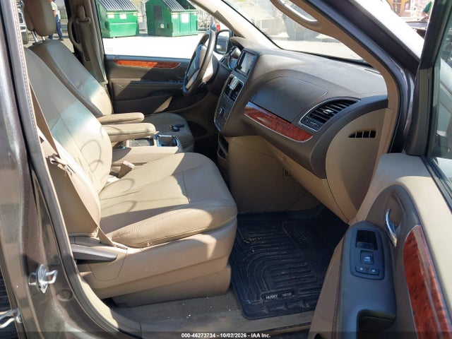 46273734 :رقم المزاد ، 2C4RC1BG2GR279899 vin ، 2016 Chrysler Town & Country Touring مزاد بيع