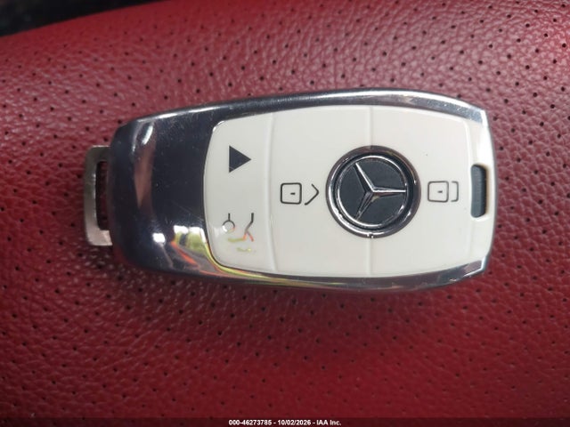 2021 Mercedes-benz Glc 300 Suv მანქანა იყიდება აუქციონზე, vin: W1N0G8DB0MV320863, აუქციონის ნომერი: 46273785