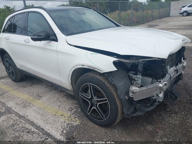 2021 Mercedes-benz Glc 300 Suv მანქანა იყიდება აუქციონზე, vin: W1N0G8DB0MV320863, აუქციონის ნომერი: 46273785