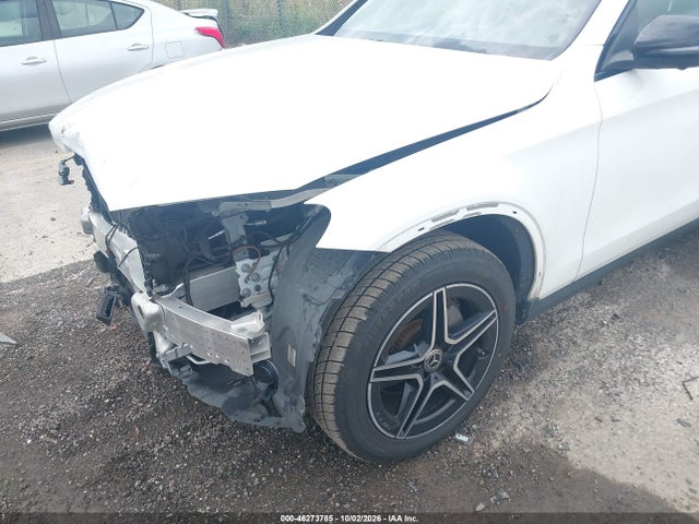 2021 Mercedes-benz Glc 300 Suv მანქანა იყიდება აუქციონზე, vin: W1N0G8DB0MV320863, აუქციონის ნომერი: 46273785