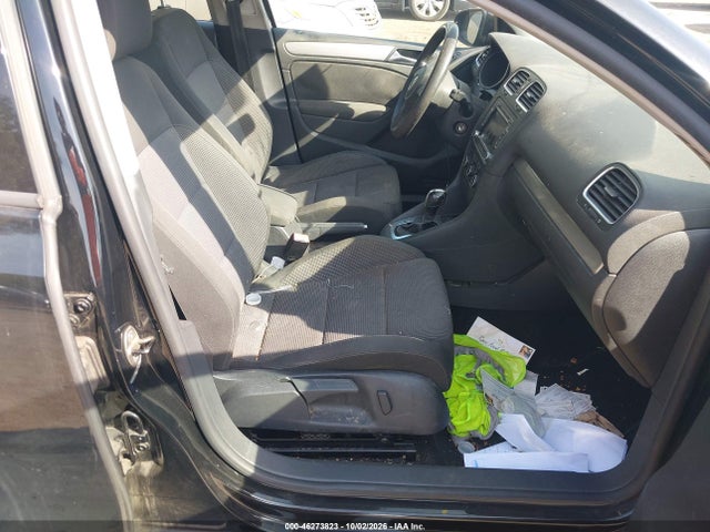 Продажа на аукционе авто 2012 Volkswagen Golf 2.5l 4-door, vin: WVWDB7AJ8CW249000, номер лота: 46273823