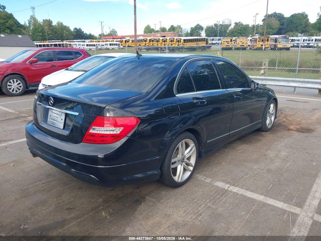 46273847 :رقم المزاد ، WDDGF4HB9ER306231 vin ، 2014 Mercedes-benz C 250 Sport مزاد بيع