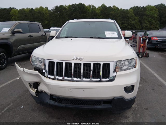2012 Jeep Grand Cherokee Laredo მანქანა იყიდება აუქციონზე, vin: 1C4RJEAG2CC201883, აუქციონის ნომერი: 46273904