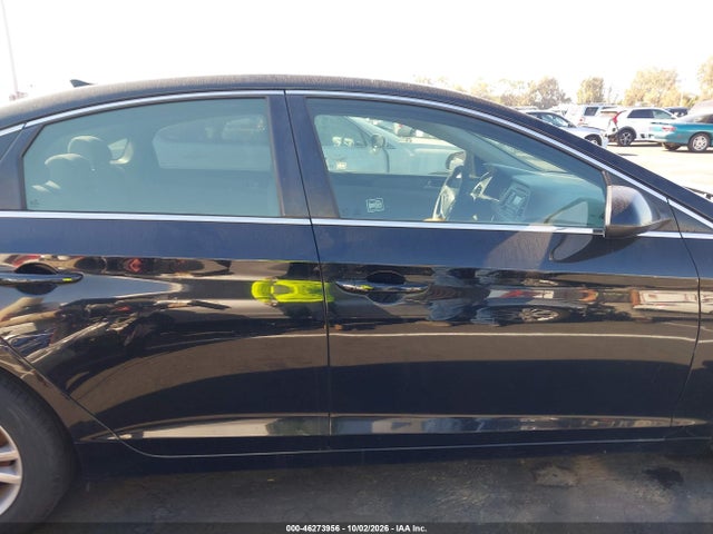 Hyundai Sonata 2016 5NPE24AF6GH392859 Image 12