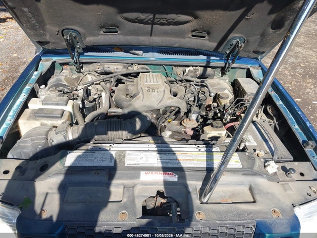 2001 Ford Explorer Sport Trac მანქანა იყიდება აუქციონზე, vin: 1FMZU77E51UA58813, აუქციონის ნომერი: 46274001