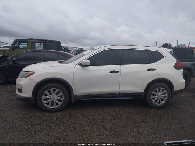 Продажа на аукционе авто 2018 Nissan Rogue S, vin: 5N1AT2MT6JC746735, номер лота: 46274030