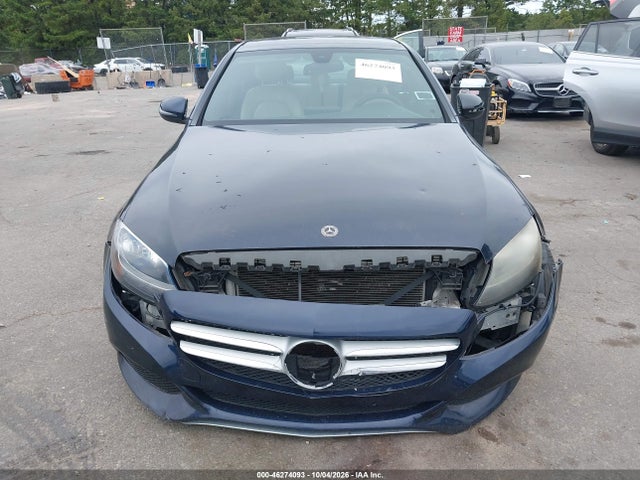 46274093 :رقم المزاد ، WDDWF4KB7JR422185 vin ، 2018 Mercedes-benz C 300 4matic مزاد بيع