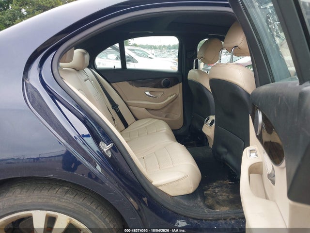 46274093 :رقم المزاد ، WDDWF4KB7JR422185 vin ، 2018 Mercedes-benz C 300 4matic مزاد بيع
