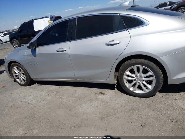 Chevrolet MALIBU LT 2018 1G1ZD5ST6JF234070 Image 14