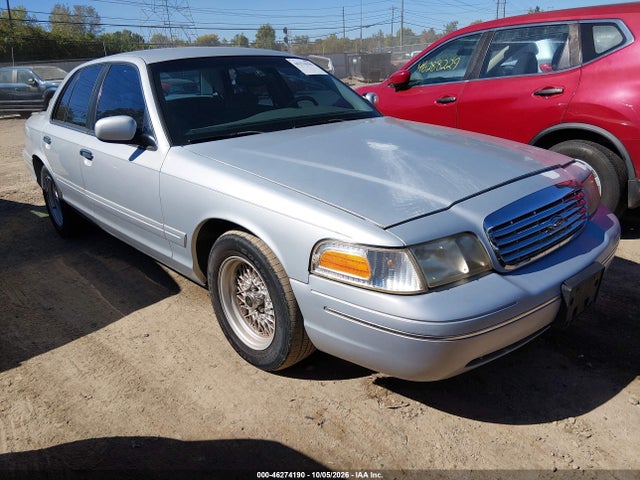 Aukcja sprzedaży 2002 Ford Crown Victoria Lx, vin: 2FAFP74W02X115947, numer aukcji: 46274190