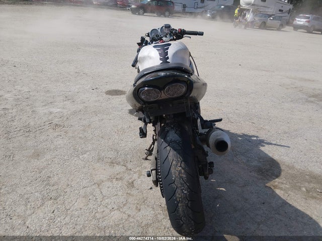 1999 Kawasaki Zx600 E მანქანა იყიდება აუქციონზე, vin: JKAZX4E12XB515232, აუქციონის ნომერი: 46274314