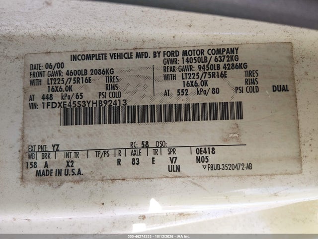 46274333 :رقم المزاد ، 1FDXE45S3YHB92413 vin ، 2000 Ford E-450 Cutaway Standard مزاد بيع