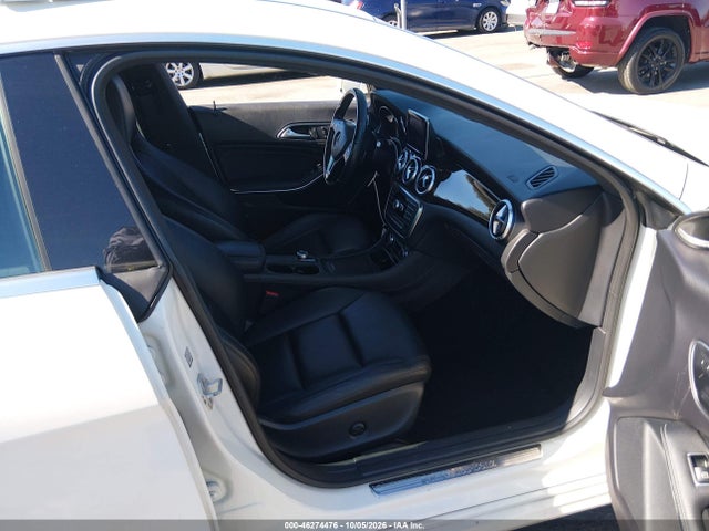 46274476 :رقم المزاد ، WDDSJ4EB4EN148837 vin ، 2014 Mercedes-benz Cla 250 مزاد بيع