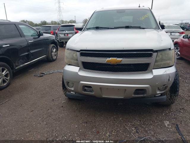 2011 Chevrolet Tahoe Lt მანქანა იყიდება აუქციონზე, vin: 1GNSKBE01BR150177, აუქციონის ნომერი: 46274647