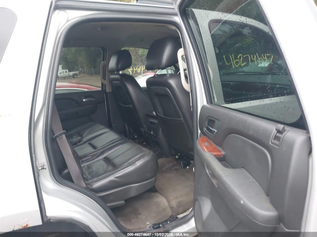 2011 Chevrolet Tahoe Lt მანქანა იყიდება აუქციონზე, vin: 1GNSKBE01BR150177, აუქციონის ნომერი: 46274647