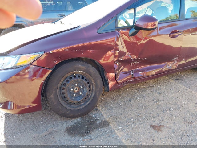 46274698 :رقم المزاد ، 2HGFB2F55CH546412 vin ، 2012 Honda Civic Lx مزاد بيع