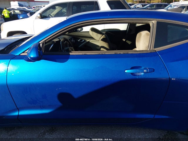 2017 Chevrolet Camaro 1lt მანქანა იყიდება აუქციონზე, vin: 1G1FB1RX4H0211751, აუქციონის ნომერი: 46274814