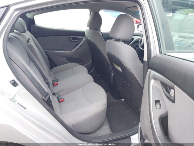 46274895 :رقم المزاد ، 5NPDH4AE2FH611770 vin ، 2015 Hyundai Elantra Se مزاد بيع