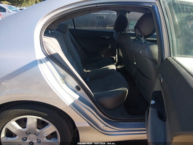 Продажа на аукционе авто 2007 Honda Civic Lx, vin: 1HGFA16517L044826, номер лота: 46274939