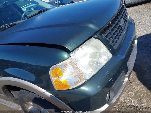 2003 Ford Explorer Eddie Bauer მანქანა იყიდება აუქციონზე, vin: 1FMDU74W73ZA94239, აუქციონის ნომერი: 46274950