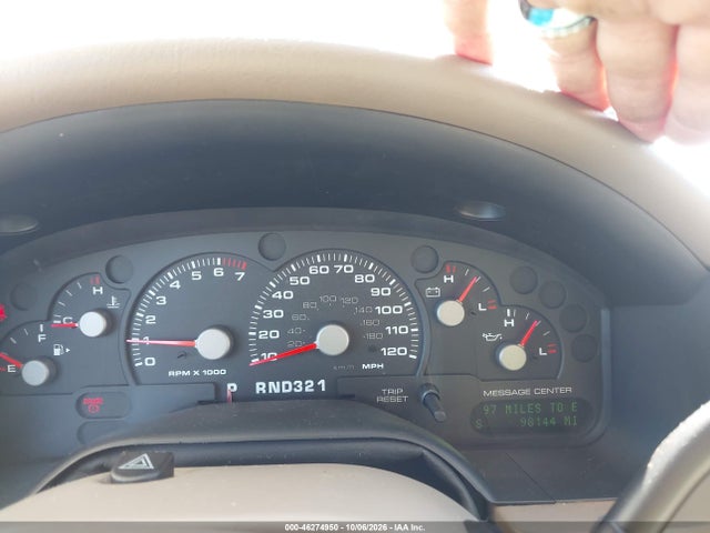 2003 Ford Explorer Eddie Bauer მანქანა იყიდება აუქციონზე, vin: 1FMDU74W73ZA94239, აუქციონის ნომერი: 46274950