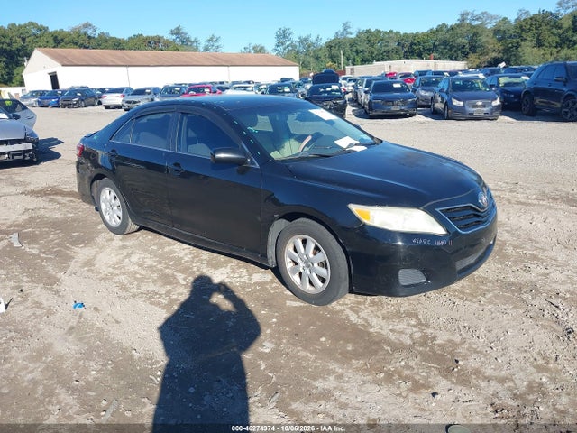 46274974 :رقم المزاد ، 4T4BF3EK4AR006365 vin ، 2010 Toyota Camry Le مزاد بيع