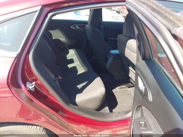 2015 Chrysler 200 Limited მანქანა იყიდება აუქციონზე, vin: 1C3CCCAB3FN688288, აუქციონის ნომერი: 46274988