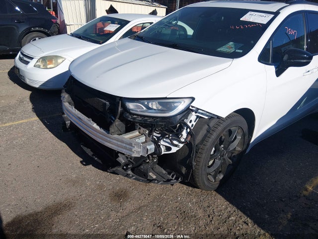 Продаж на аукціоні авто 2025 Chrysler Pacifica Limited, vin: 2C4RC1GG4SR515373, номер лоту: 46275047