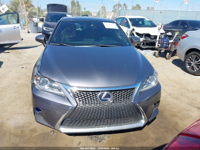 Lexus CT 200H 2016 JTHKD5BH3G2268647 Image 12