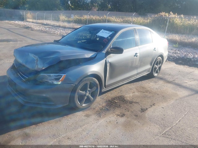 46275110 :رقم المزاد ، 3VWD17AJ0FM208753 vin ، 2015 Volkswagen Jetta 1.8t Se مزاد بيع