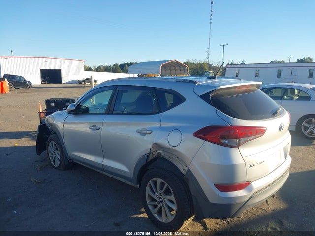Продажа на аукционе авто 2016 Hyundai Tucson Se, vin: KM8J33A46GU203147, номер лота: 46275166