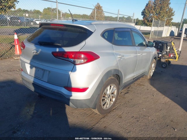 Продажа на аукционе авто 2016 Hyundai Tucson Se, vin: KM8J33A46GU203147, номер лота: 46275166
