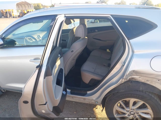Продажа на аукционе авто 2016 Hyundai Tucson Se, vin: KM8J33A46GU203147, номер лота: 46275166