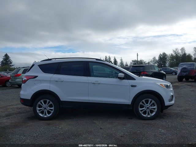 Aukcja sprzedaży 2018 Ford Escape Se, vin: 1FMCU9GD8JUD31168, numer aukcji: 46275211