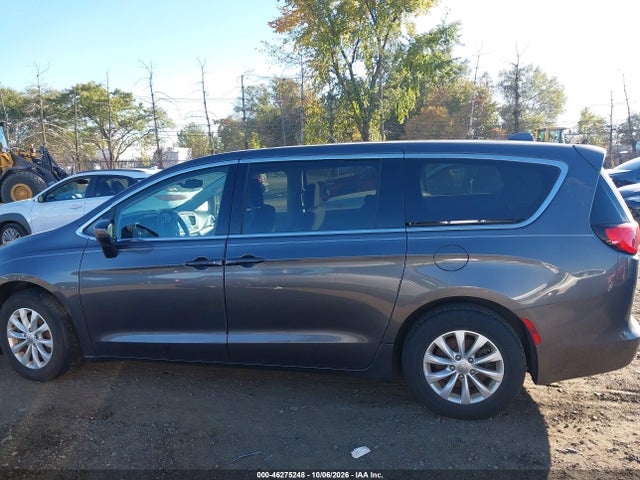 Продаж на аукціоні авто 2017 Chrysler Pacifica Touring, vin: 2C4RC1DG5HR578947, номер лоту: 46275248