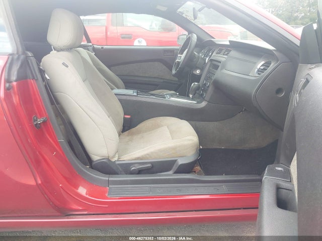 Продаж на аукціоні авто 2013 Ford Mustang V6, vin: 1ZVBP8EM9D5219723, номер лоту: 46275352