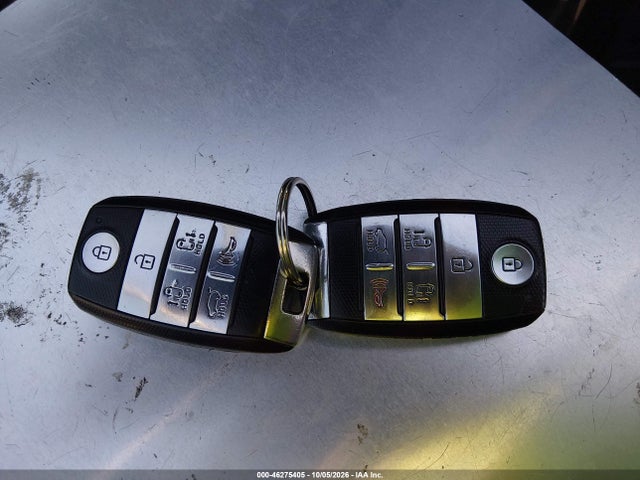 2017 Kia Sedona Lx მანქანა იყიდება აუქციონზე, vin: KNDMB5C13H6338899, აუქციონის ნომერი: 46275405