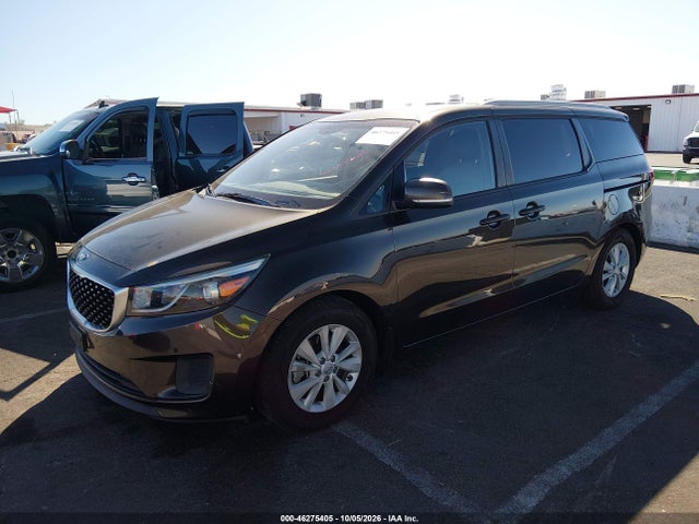 2017 Kia Sedona Lx მანქანა იყიდება აუქციონზე, vin: KNDMB5C13H6338899, აუქციონის ნომერი: 46275405