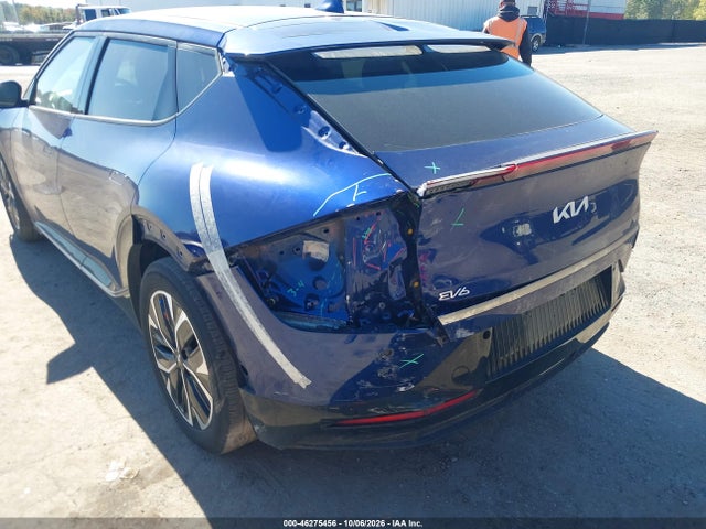 46275456 :رقم المزاد ، KNDC34LA4P5097510 vin ، 2023 Kia Ev6 Wind مزاد بيع